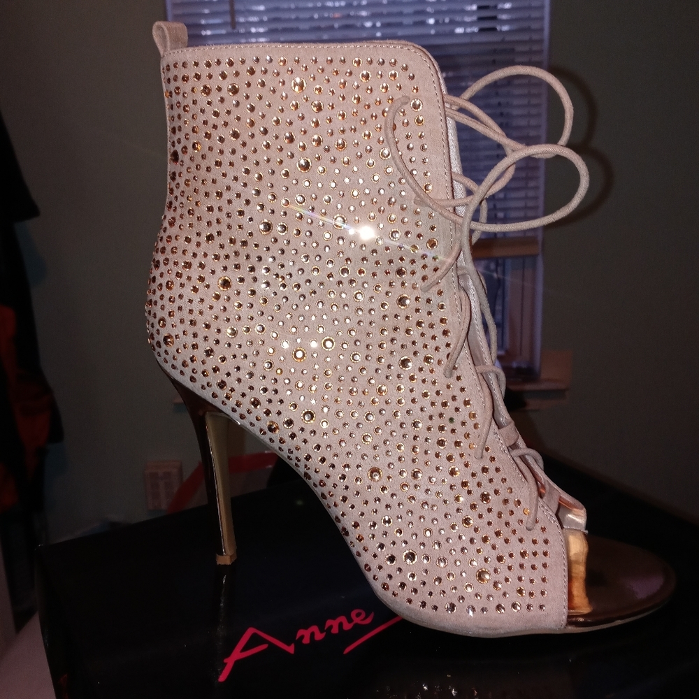 Rosegold heel